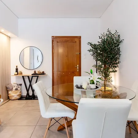 Michael'S Seaside Homely Apartment In Varkiza Exterior photo