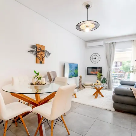 Michael'S Seaside Homely Apartment In Varkiza Exterior photo