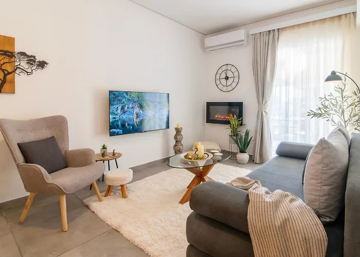 Michael\'S Seaside Homely Apartment In Varkiza